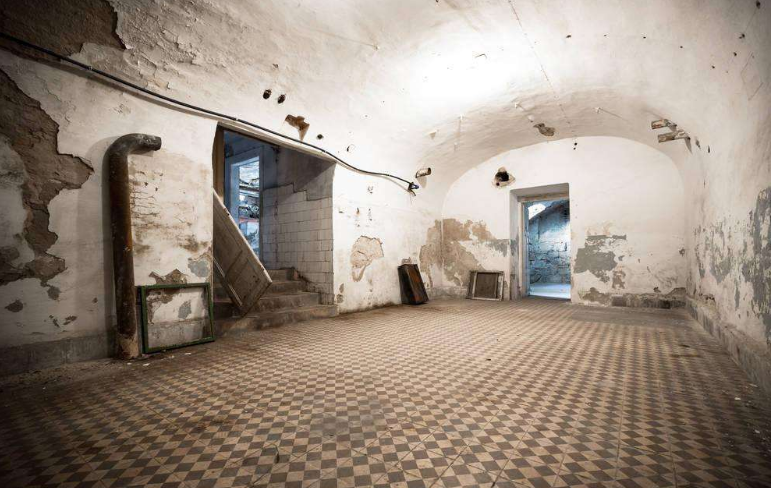 地下室工業除濕